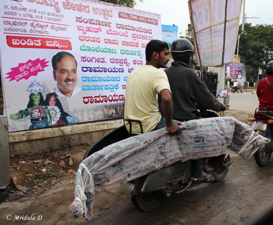 A Scooter at a Traffic Light, Bangalore