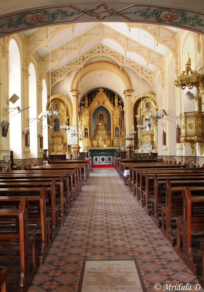 Mae De Deus Church Interiors, Goa