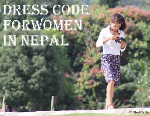 dress-code-women-nepal