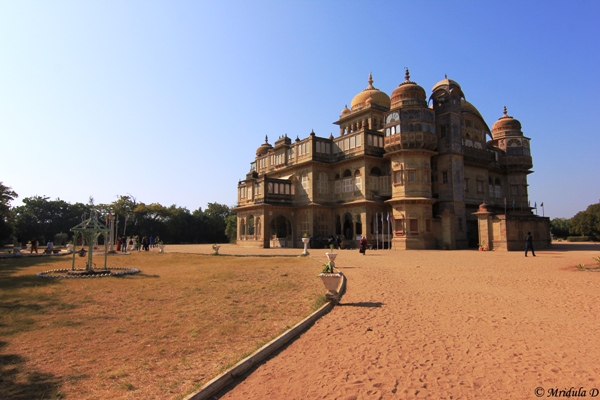 Vijay Vilas Palace, Mandvi