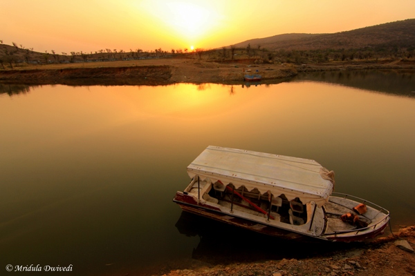 The Sunrise at the Lake Palace, Nahargarh, Rajasthan