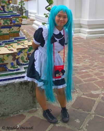 The Girl with Blue Hair, Wat Pho, Thailand
