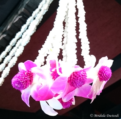 thai-floral-arrangements