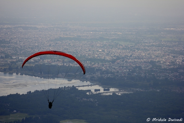 paragliding-srinagar