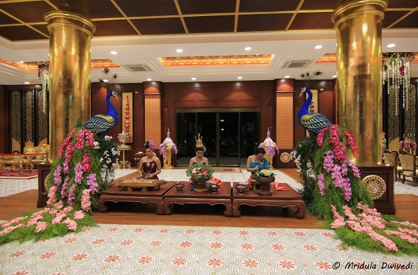 lobby-khum-khantoke