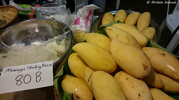 mango-sticky-rice-asiatique-the-riverfront