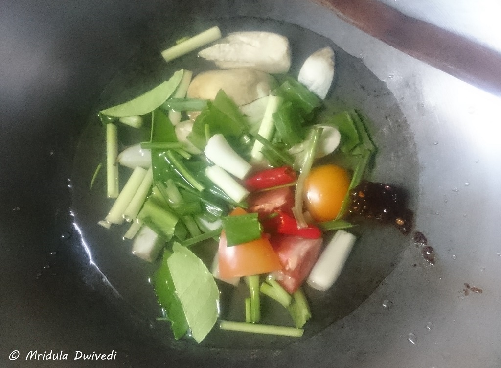 vegetarian-food-silom-thai-cooking-school