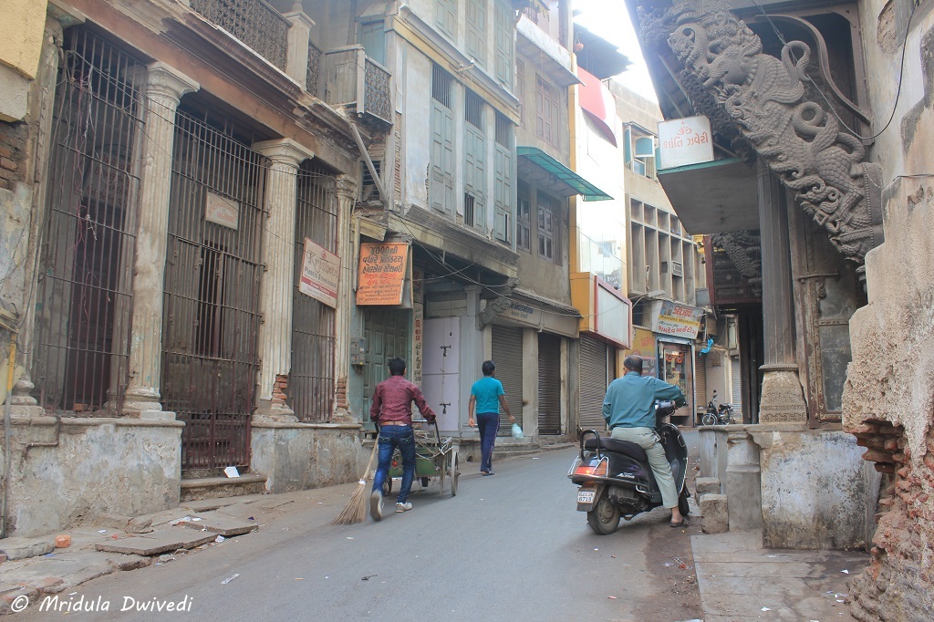 old-haveli-heriatge-walk-ahmedabad