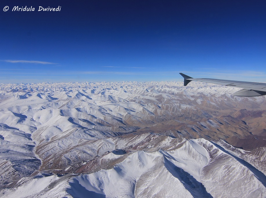 Flight from Delhi to Leh. Courtesy: My Fellow Blogger: Mridula's blog - Travel Tales From India