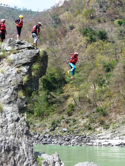Cliff Jumping near Devprayag, Uttarakhand