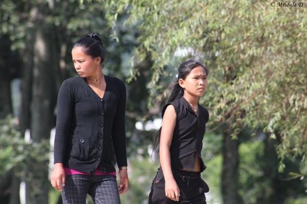 Local Girls at Pokhara, Nepal