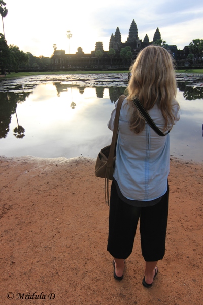Clicking at Angkor Wat, Cambodia