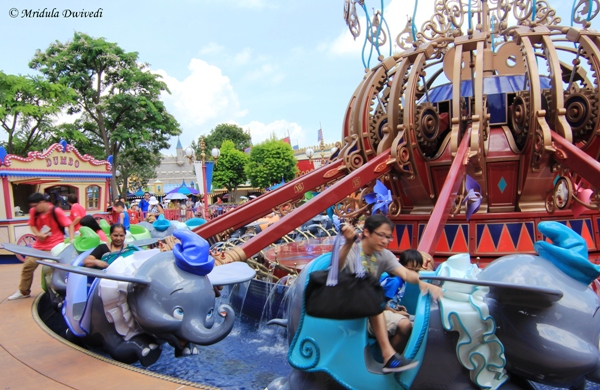 Dumbo the Flying Elephant, Disneyland, Hong Kong