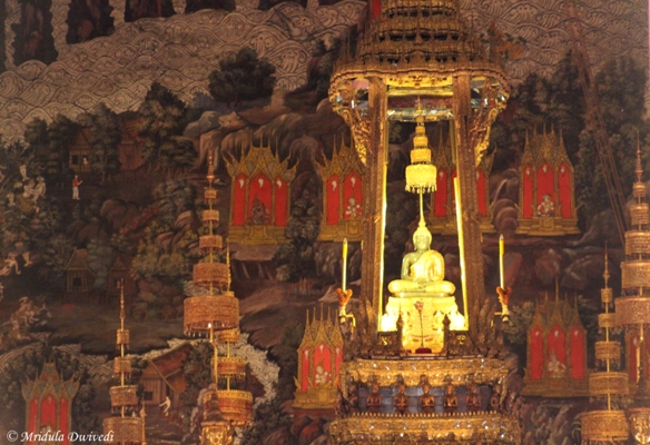 The Emerald Buddha, Grand Palace, Bangkok