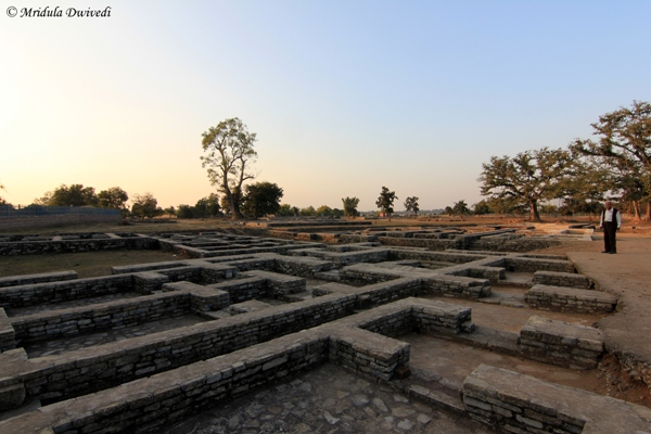 ancient-marketplace-sirpur
