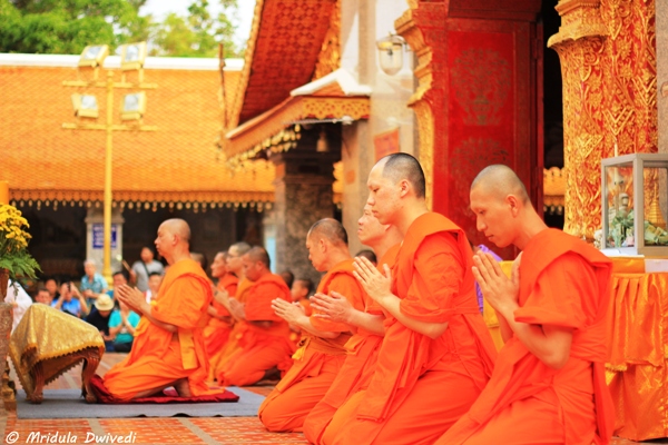 monks-chiang-mai