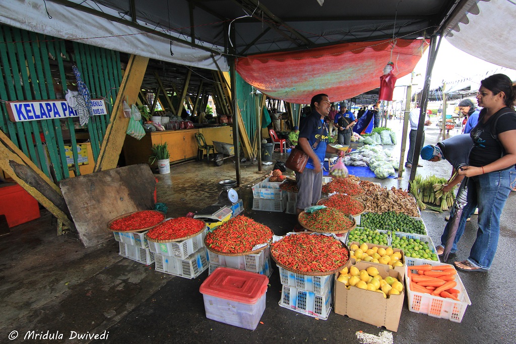 local-market-kota-kinabalu