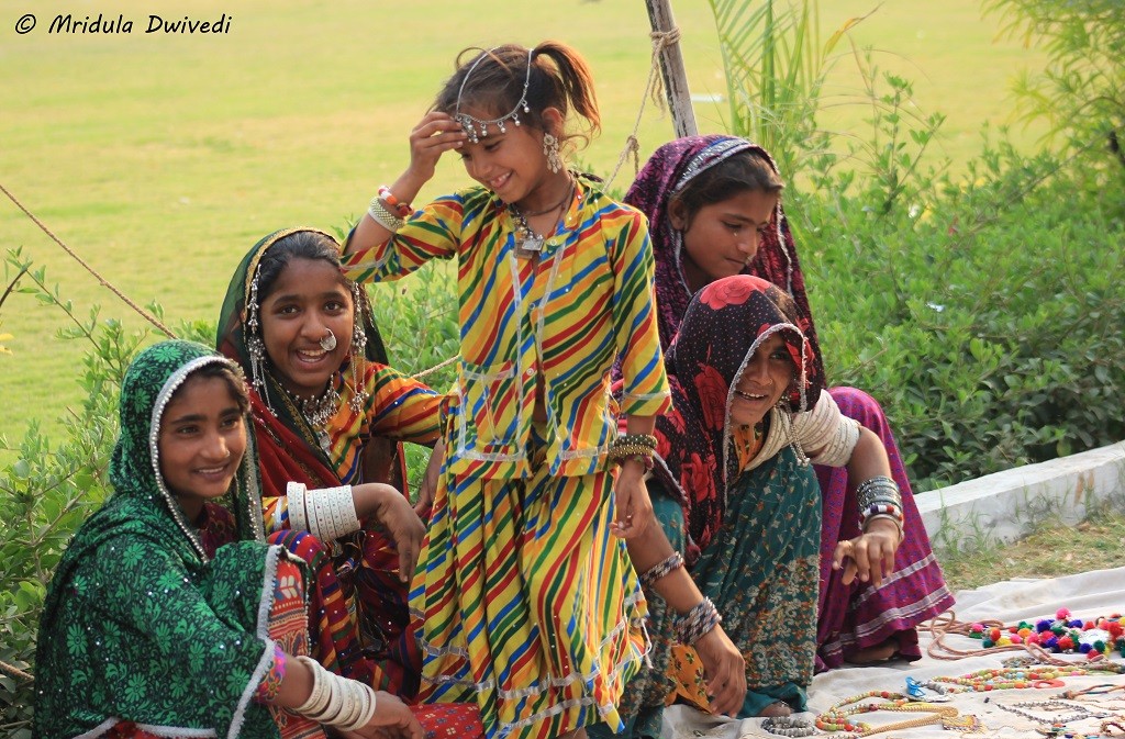women-little-rann-kutch-gujarat