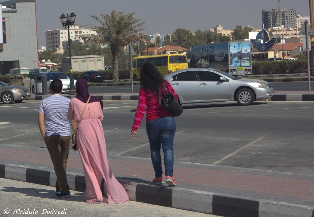 dress-code-women-ajman