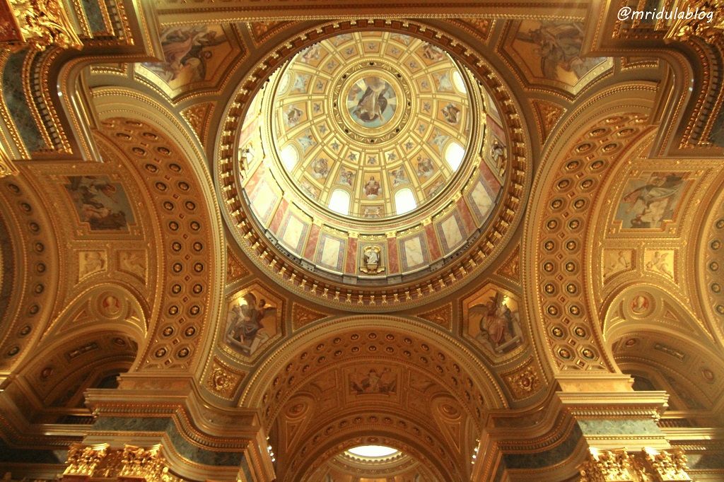 A view of the interiors of St. Stephen's Basilica 
