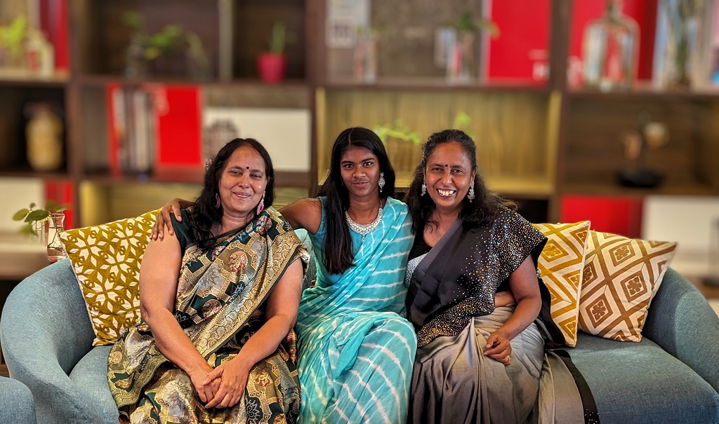 Alka Chhavi and Mridula in saree at Ibis Jaipur